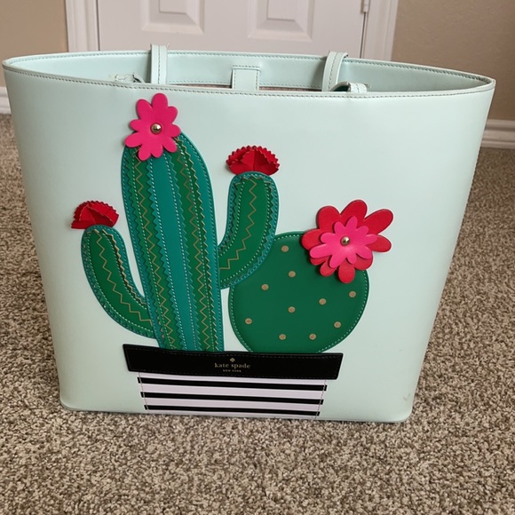 kate spade Handbags - Kate Spade Cactus Bag